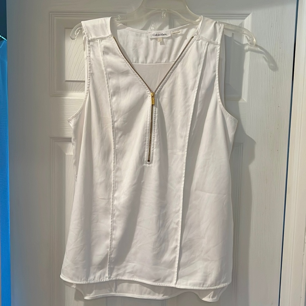 Calvin Klein mixed media sleeveless blouse with gold zipper L
